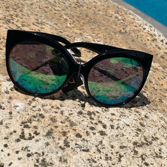 Funky Oversized Round Sunglasses Black Frame - Picture 5 of 6